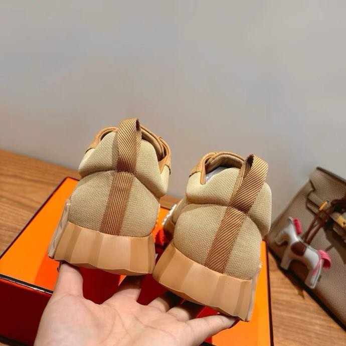 Кроссовки фото 3