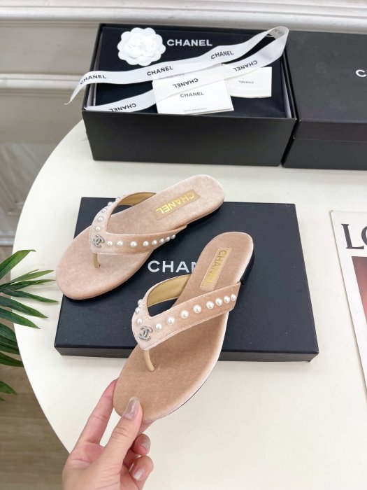 Шлепанцы фото 3