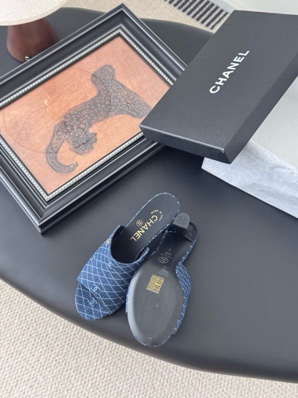 Босоножки фото 2