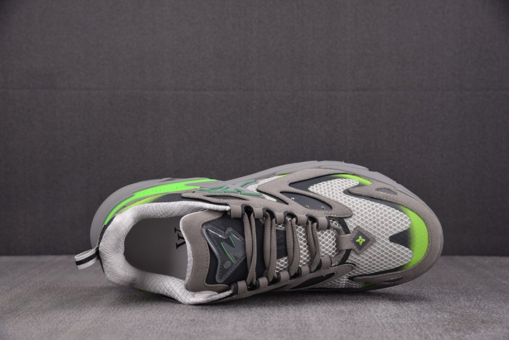 Кроссовки LOUIS VUITTON Runner Tatic Grey Green фото 3