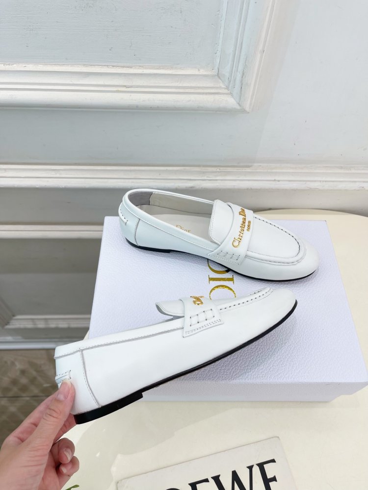 Лоферы женские фото 4