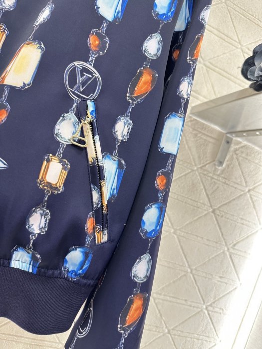 Куртка жіноча фото 7