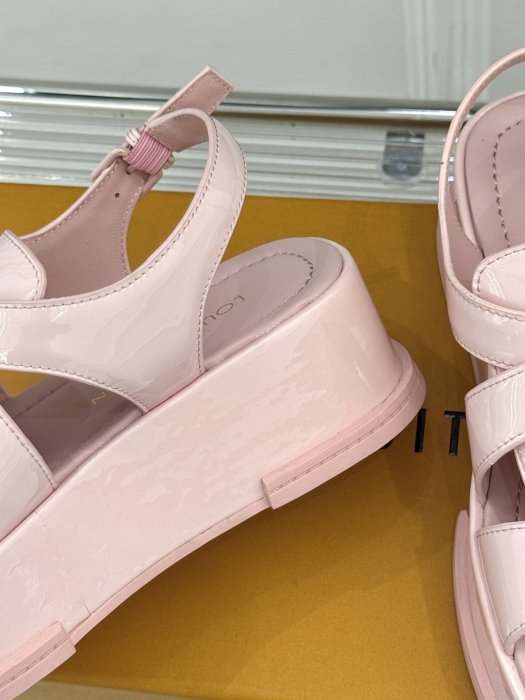 Сандалии женские фото 6