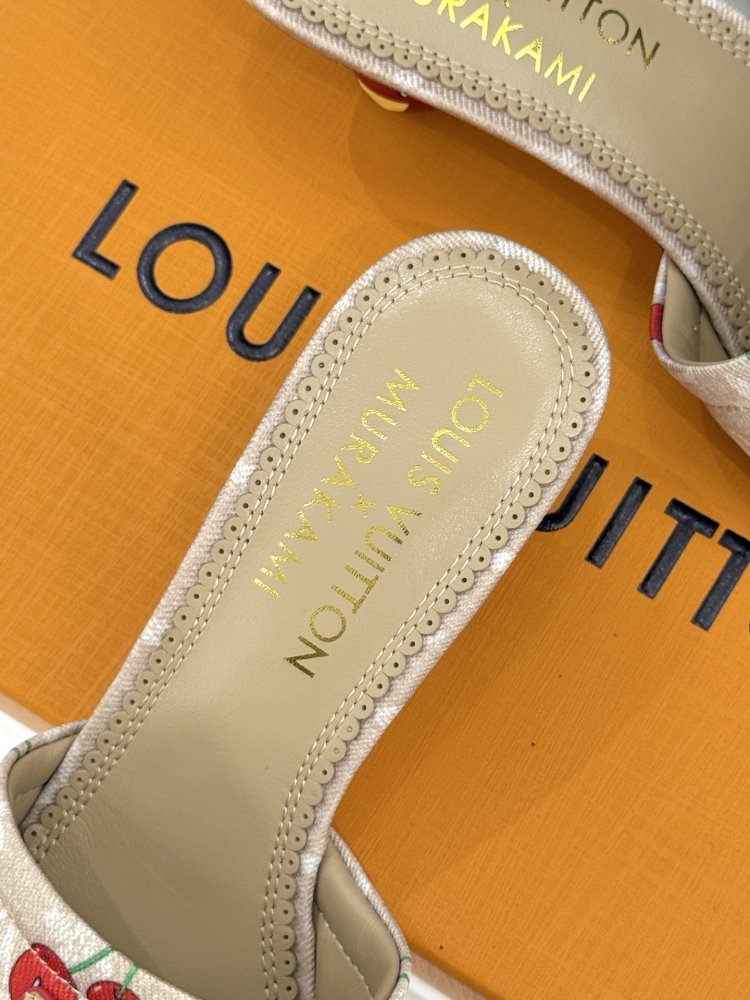 Босоніжки фото 8