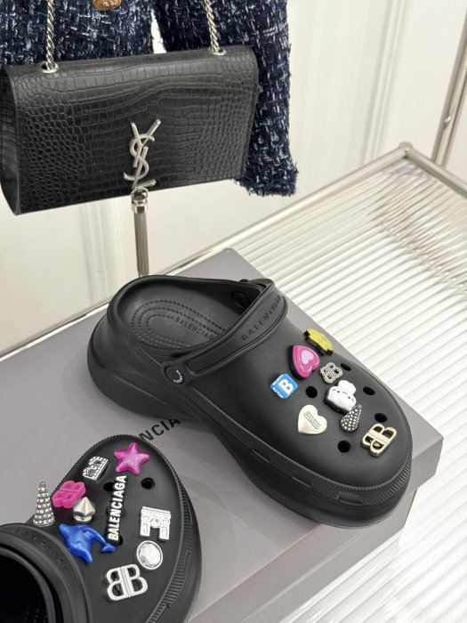 Кроксы Balenciaga X Crocs фото 5