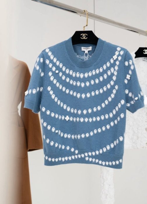 Футболка женская