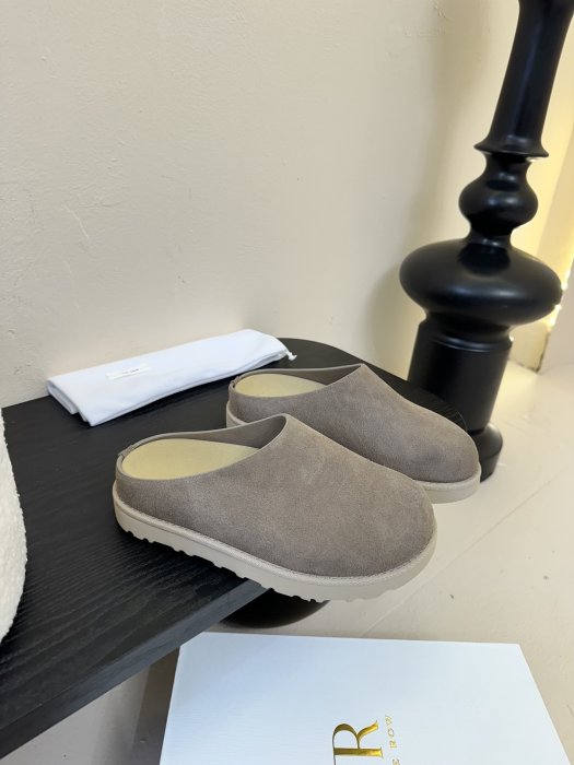 Шлепанцы женские фото 3