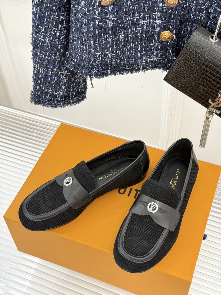 Туфли женские фото 2