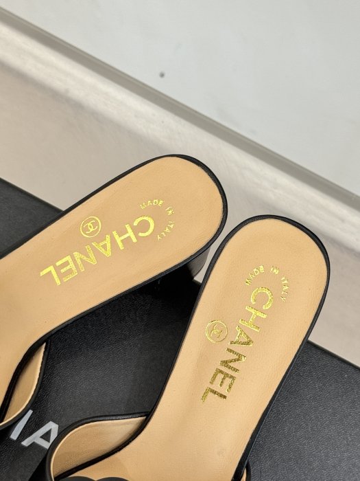 Босоножки фото 8