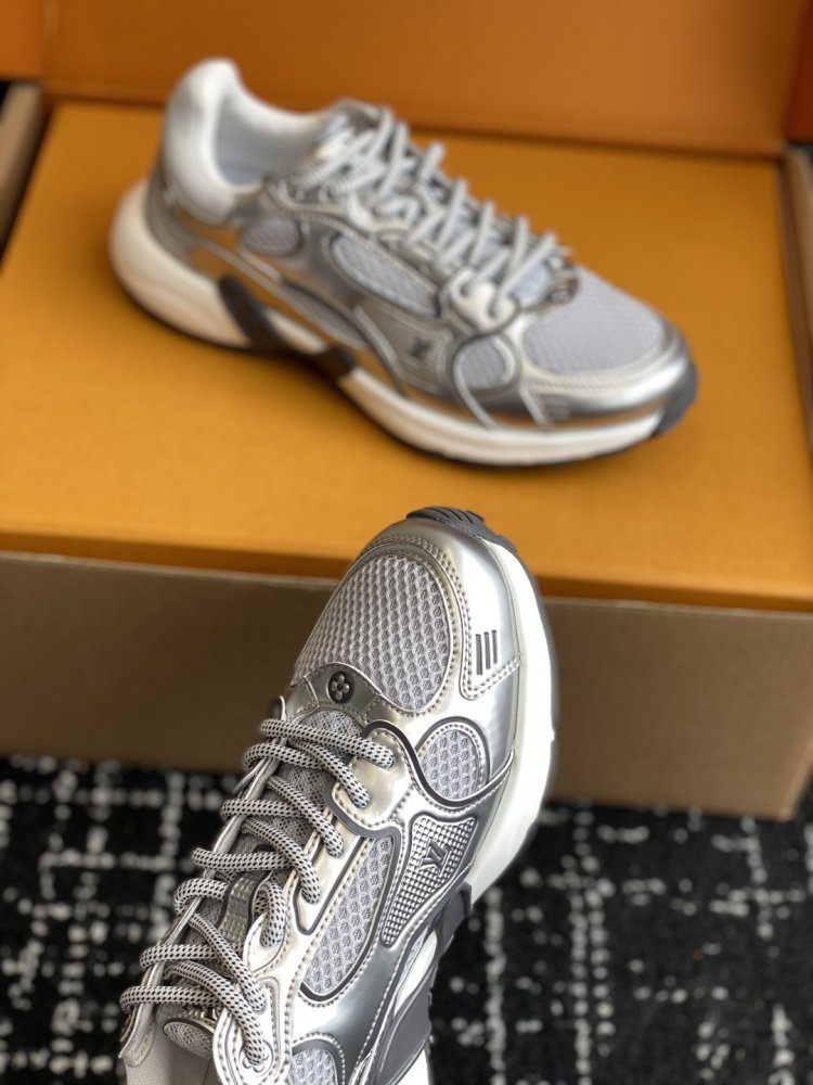 Кроссовки Olympia женские фото 6