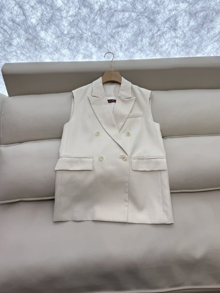 Костюм жіночий фото 5