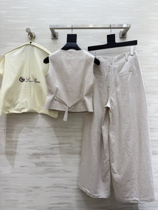 Костюм женский фото 8