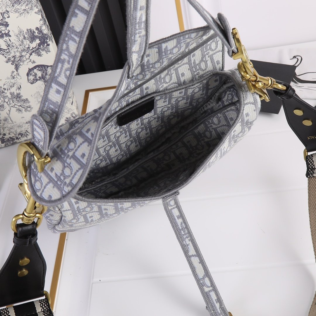 A bag Saddle Oblique bag 25.5 cm фото 9