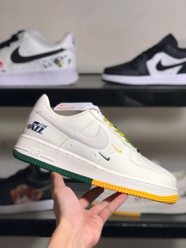 Кроссовки  Air Force 1 07 Low Green Yellow Limited фото 5