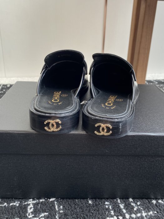 Мюли женские фото 8