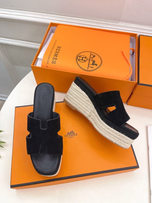 Босоножки фото 4