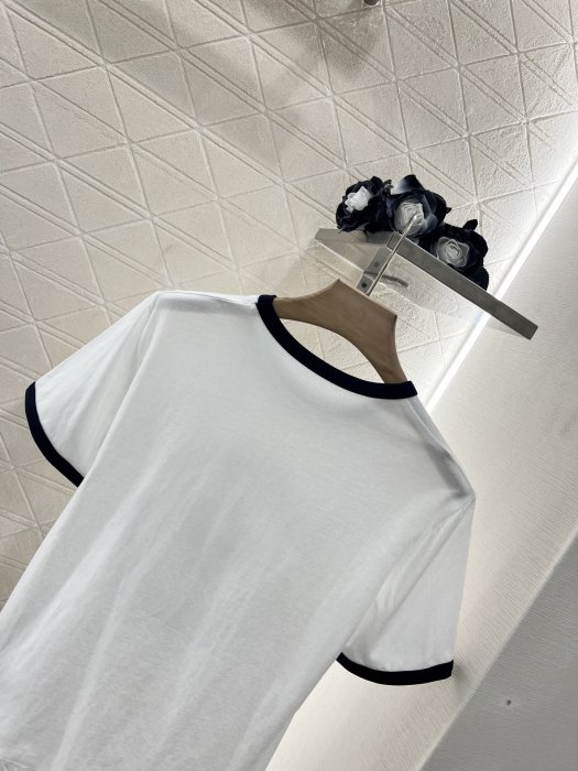 Футболка женская фото 4