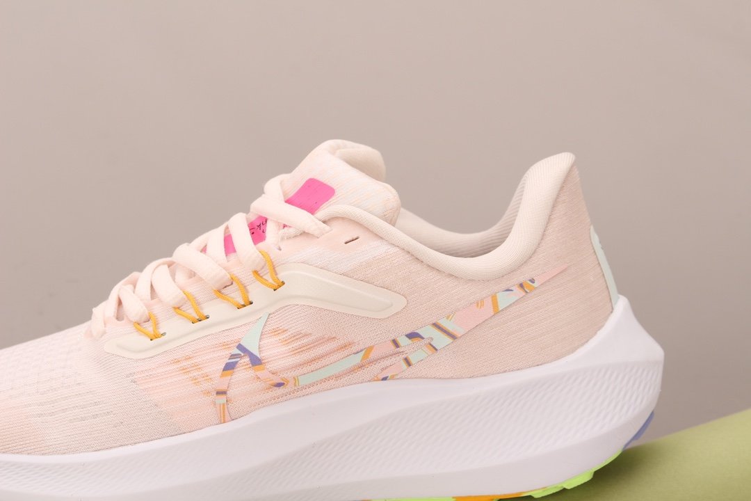 Sneakers Air Zoom Pegasus 39 Premium Light Soft Pink DO9483-600 фото 4