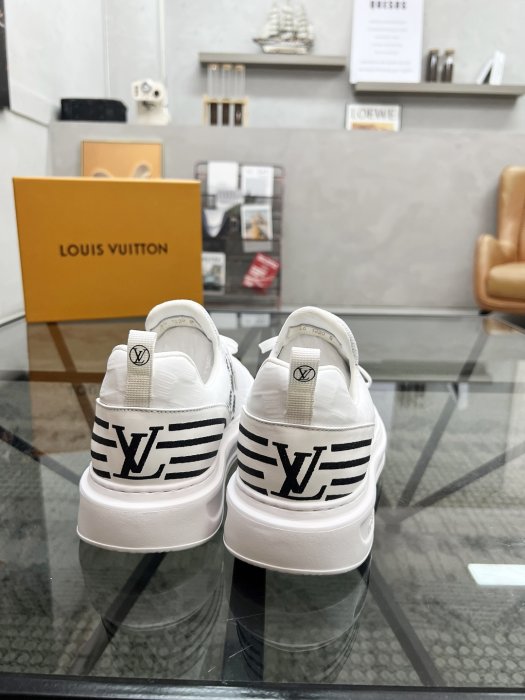 Кроссовки мужские фото 8