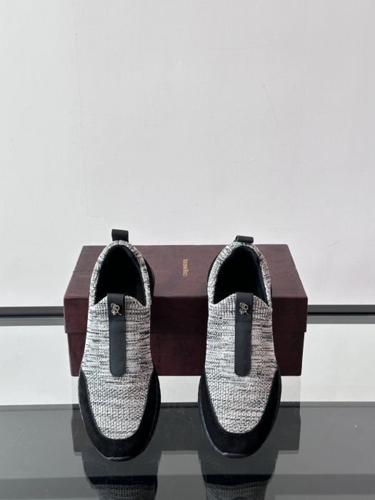 Кроссовки фото 6