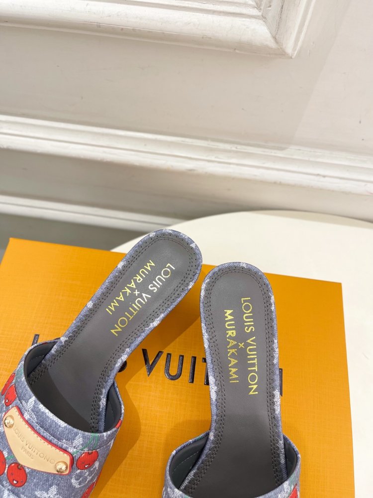 Босоніжки фото 8