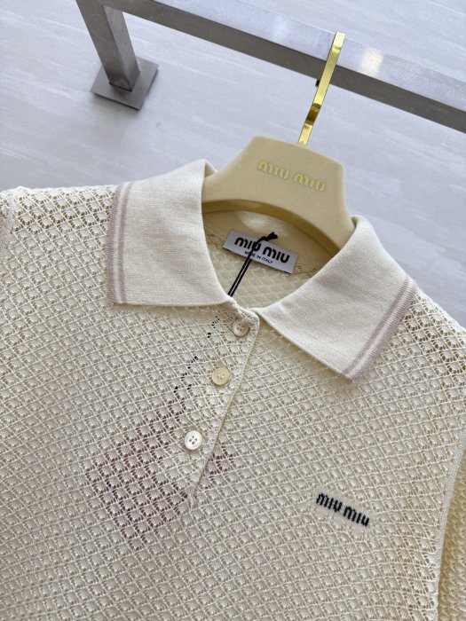 Футболка женская фото 3