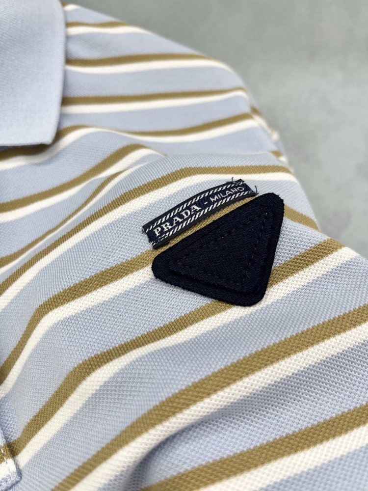 T-shirt women's фото 5