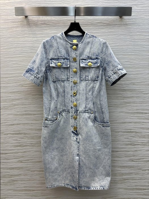 Плаття, Сукня