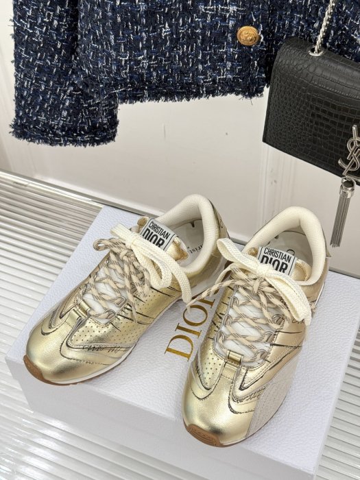 Кроссовки фото 2