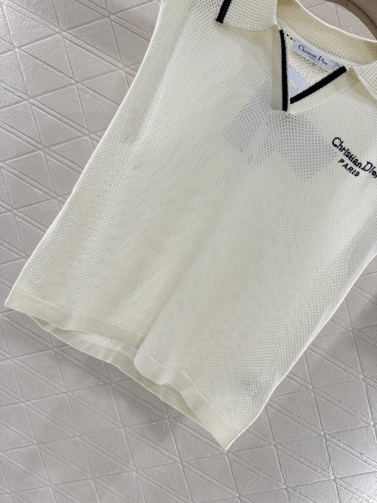 Футболка жіноча фото 5