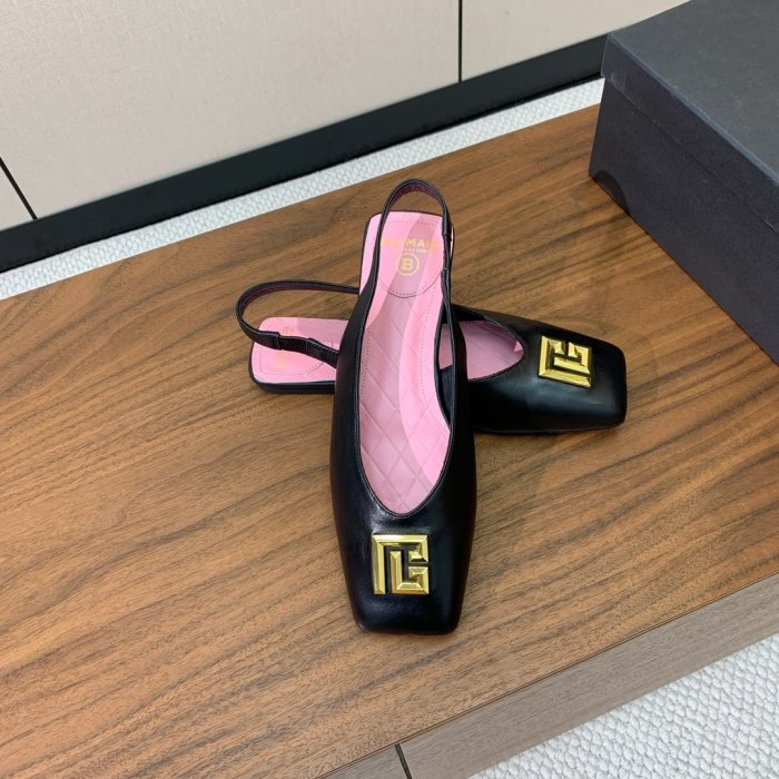 Босоножки фото 6