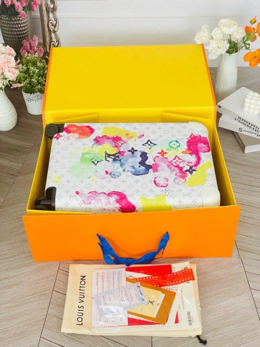 Чемодан Horizon 55 для ручной клади 38х55х21 см фото 9