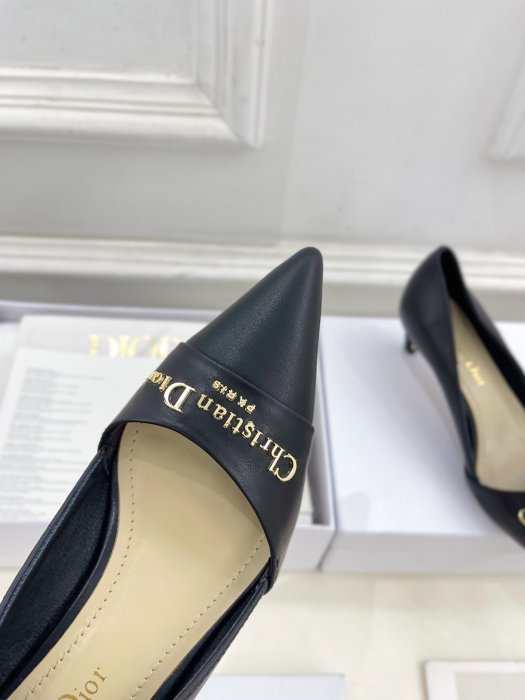 Туфлі жіночі фото 6