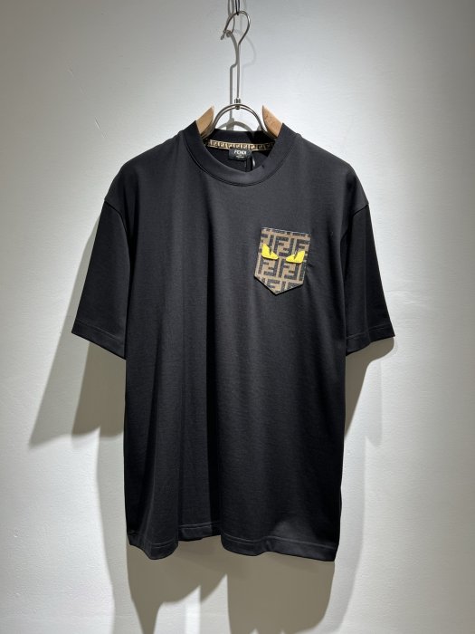 T-shirt men's