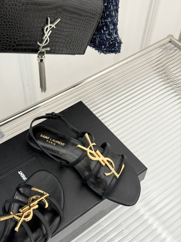 Сандалии женские фото 5