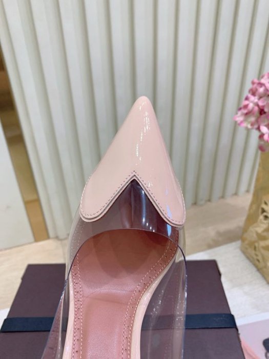 Босоножки на шпильке фото 8