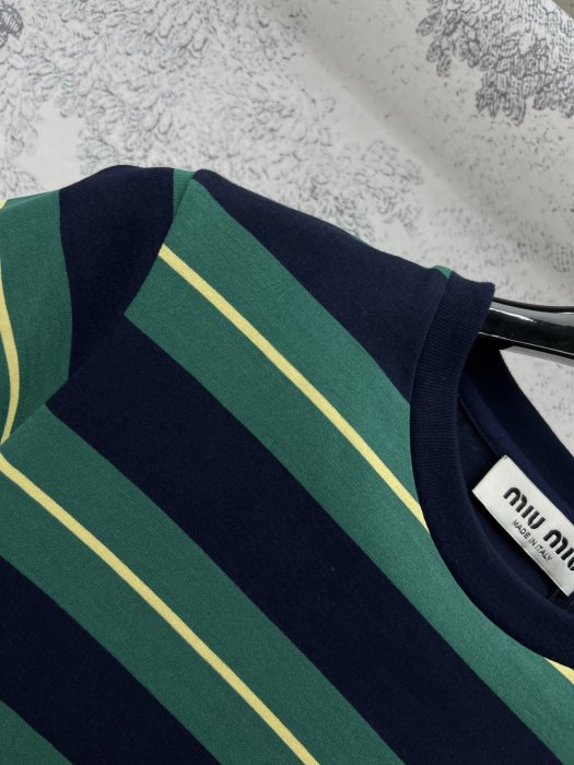 Футболка женская фото 6