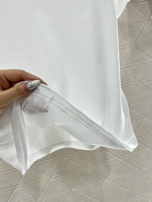 Футболка женская фото 7