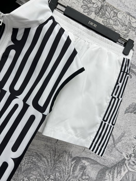 Костюм жіночий фото 6