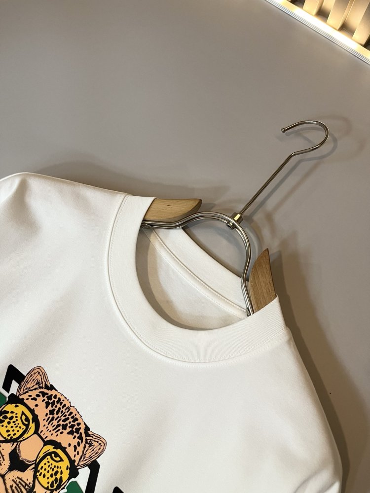 T-shirt men's фото 6