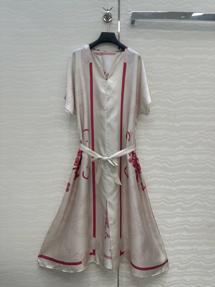 Ексклюзивне Плаття, Сукня каптан з шовку