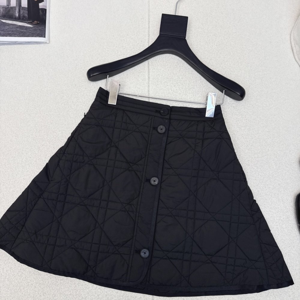 Элегантная короткая юбка Lady D фото 3