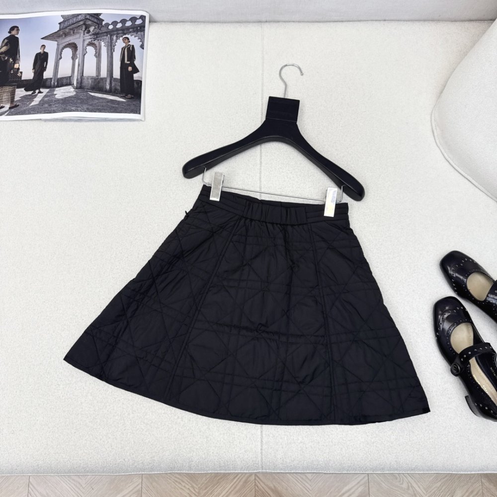 Элегантная короткая юбка Lady D фото 7