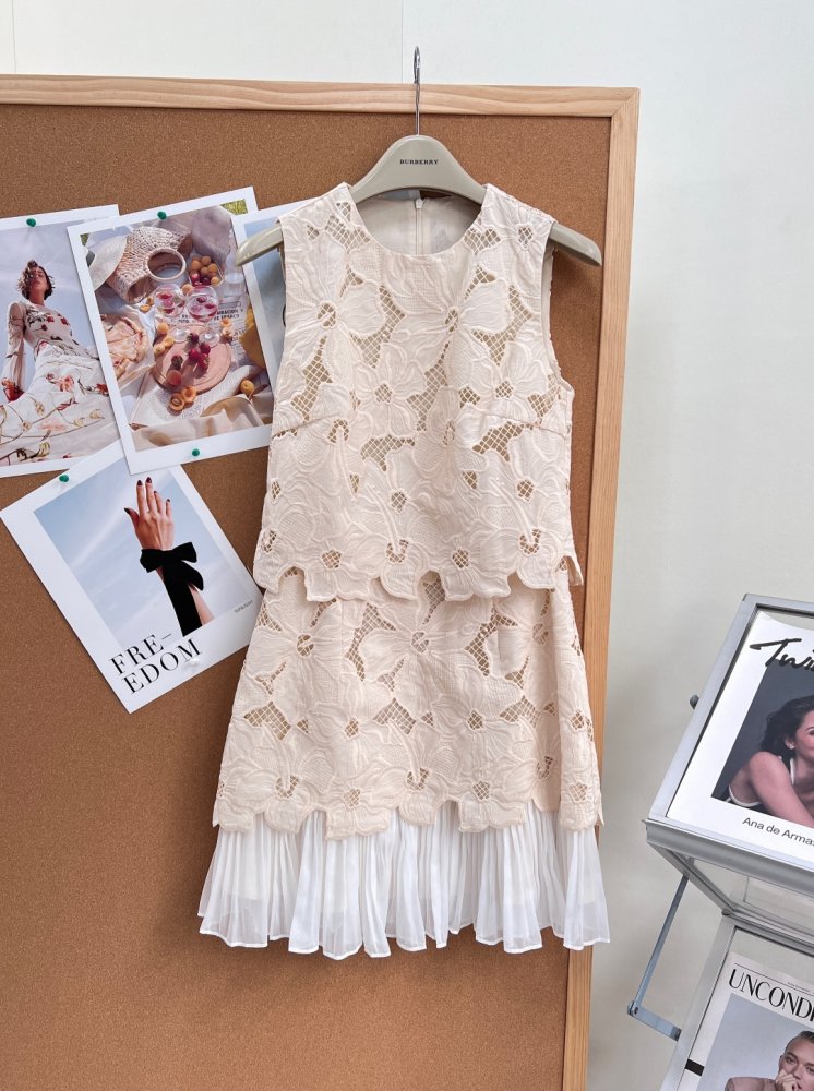 Stylish двухсоставное dress