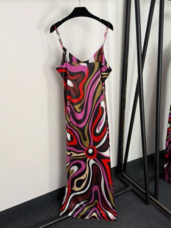 Stylish dress from garters фото 3