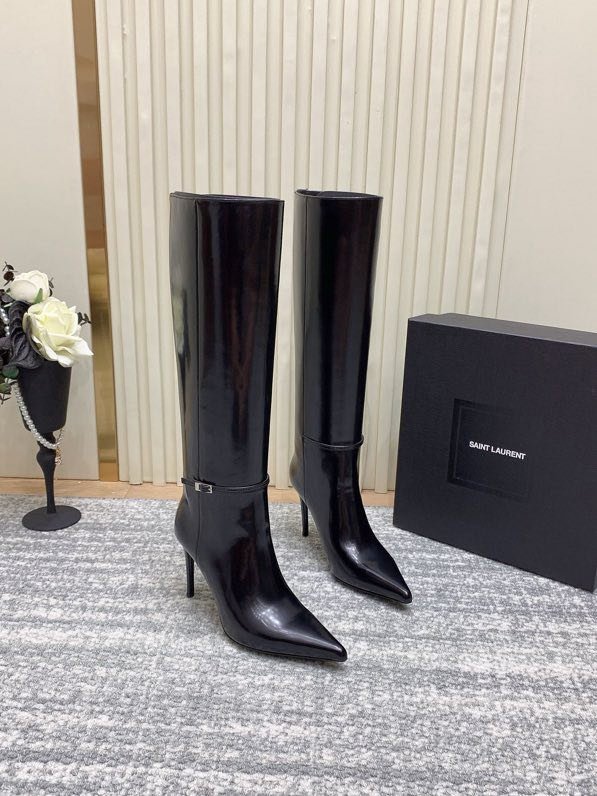 Элегантные кожаные сапоги на высоком каблуке фото 2