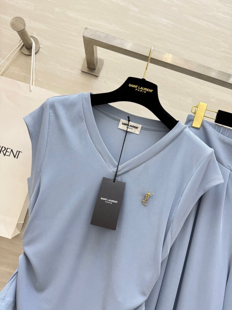 Elegant costume of cotton Tencel female фото 3