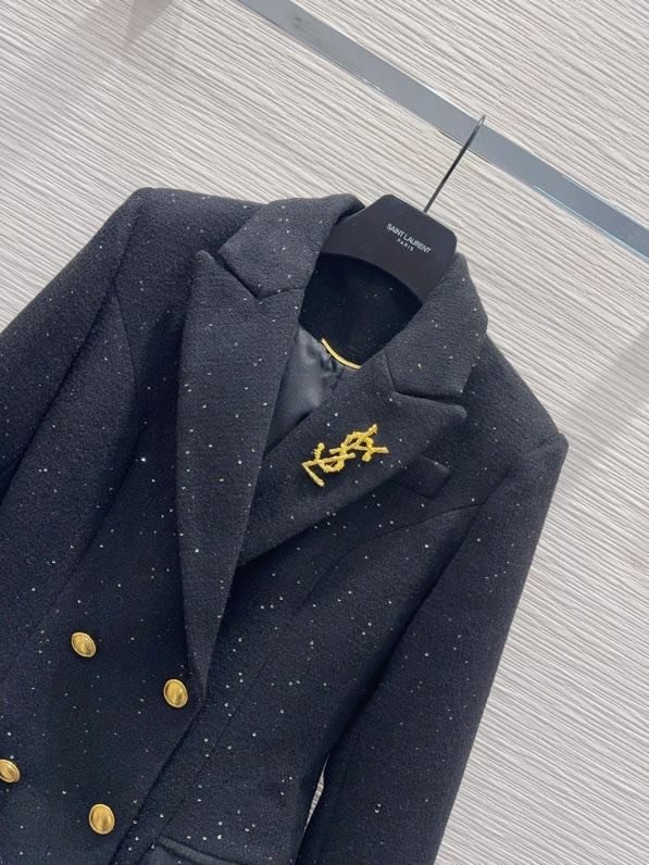 Елегантний вовняний піджак  з паєтками фото 4