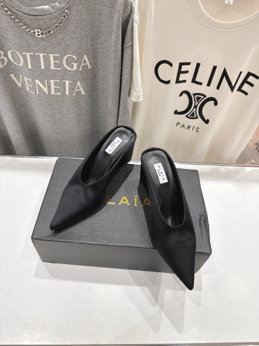 Босоножки фото 2