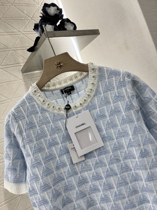 Футболка женская фото 3